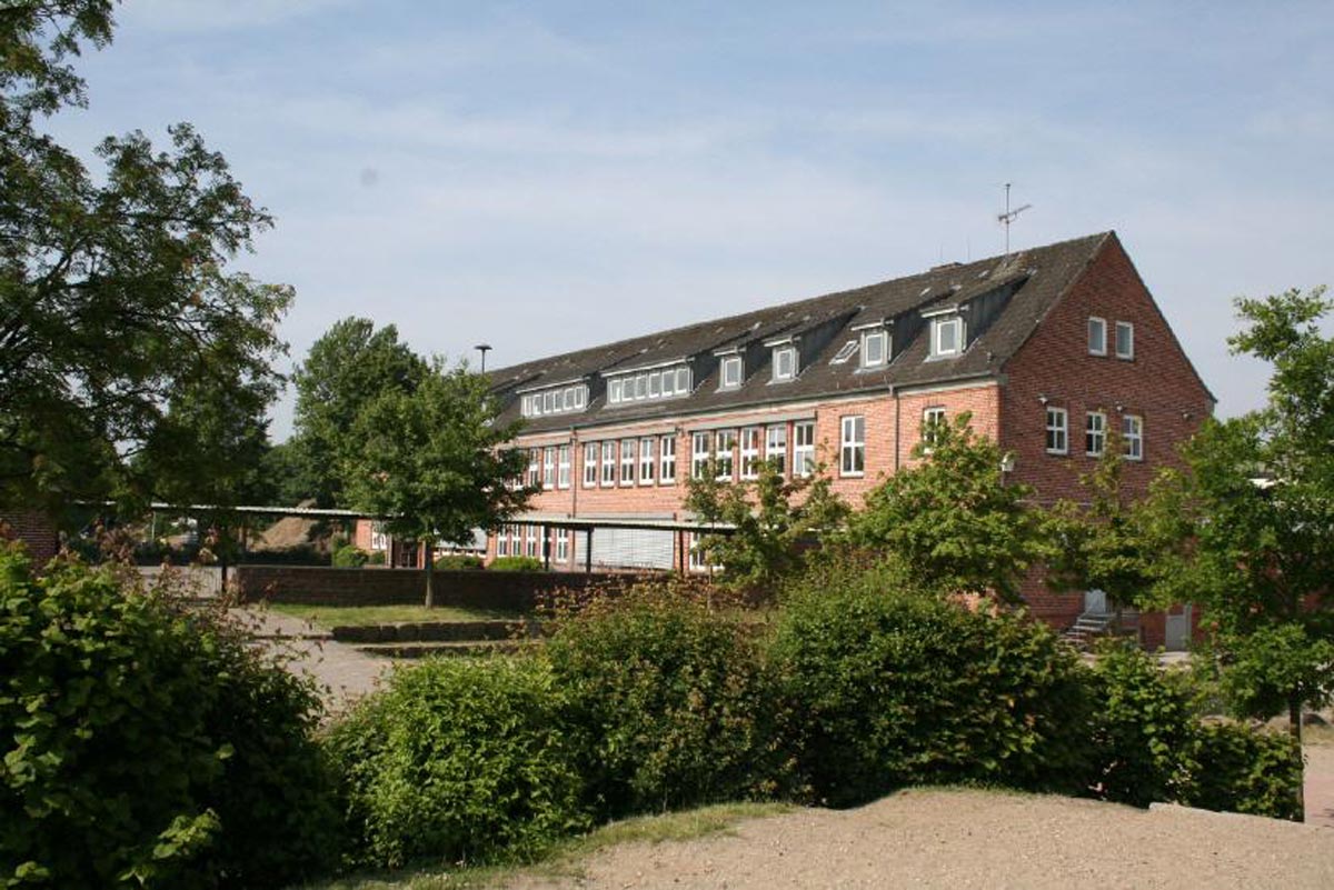  Gebäude B - Altbau - ehemals Astrid-Lindgren-Schule